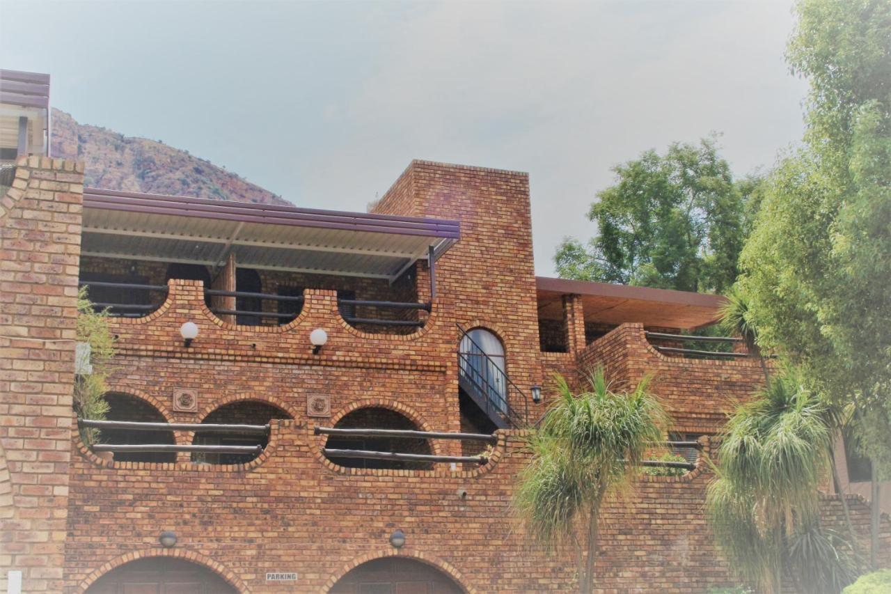 Belle Vue Guesthouse Hartbeespoort Exterior photo